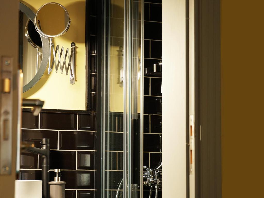 Tilas - Rooms in 19th Century Wooden Townhouse,Kadikoy - 18