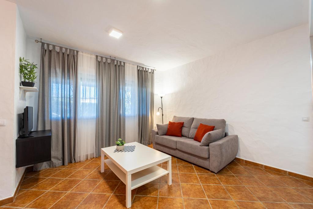 Część wypoczynkowa w obiekcie Apartamento Jibazahora B1
