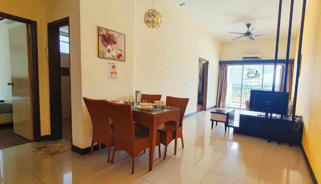 Melaka Top Largest Waterpark Resort - By YouBNB Homestay Melaka - Appartamento Con Balcone