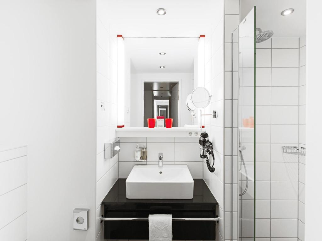 DORMERO Hotel Frankfurt - Resim 3