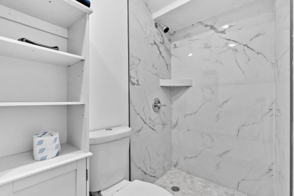 Casa Palmera Paradise Suites in Coral Way - 女王工作室