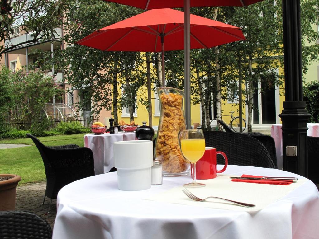 Hotel Wartmann am Bahnhof - Resim 32