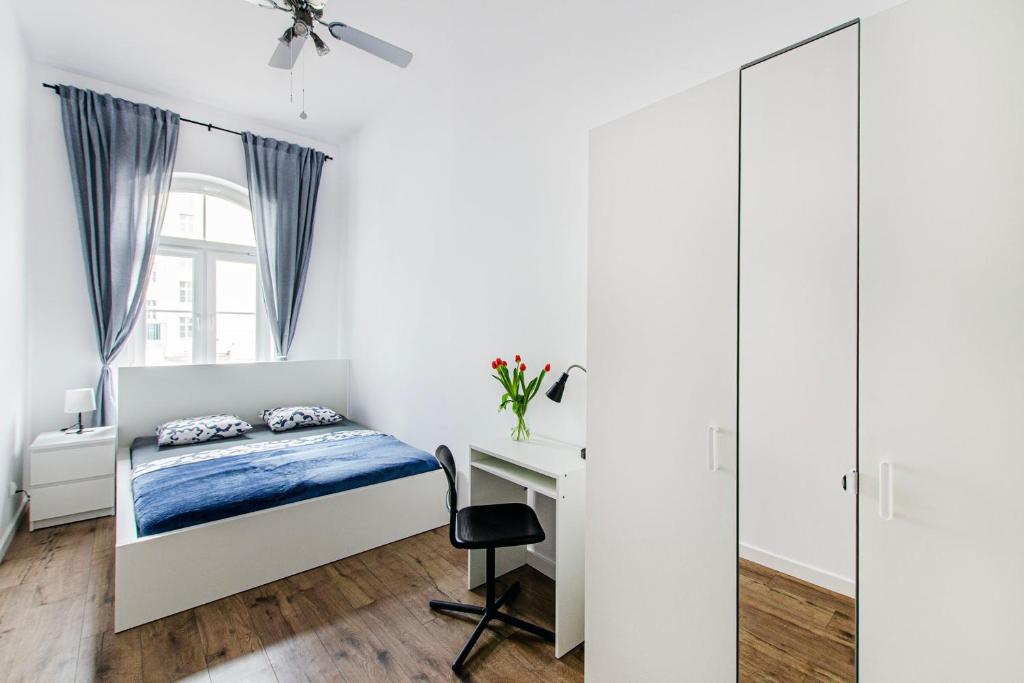 Posteľ alebo postele v izbe v ubytovaní Smart Rental Management Apartments - CITY CENTER