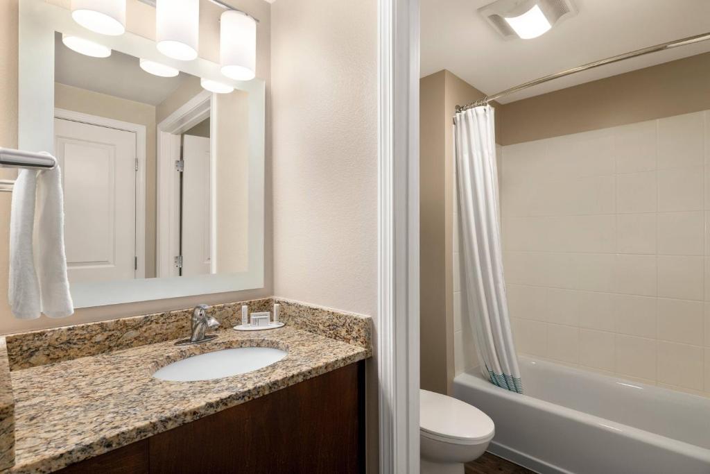 TownePlace Suites by Marriott Chattanooga Near Hamilton Place - Estudio Con Cama Grande