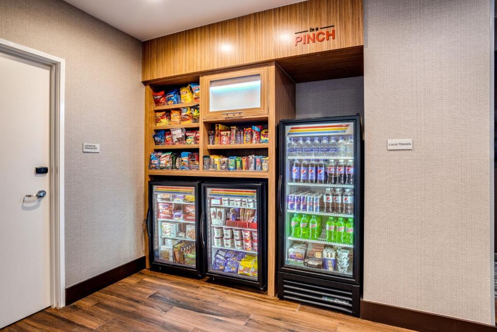 TownePlace Suites by Marriott Chicago Waukegan Gurnee photo
