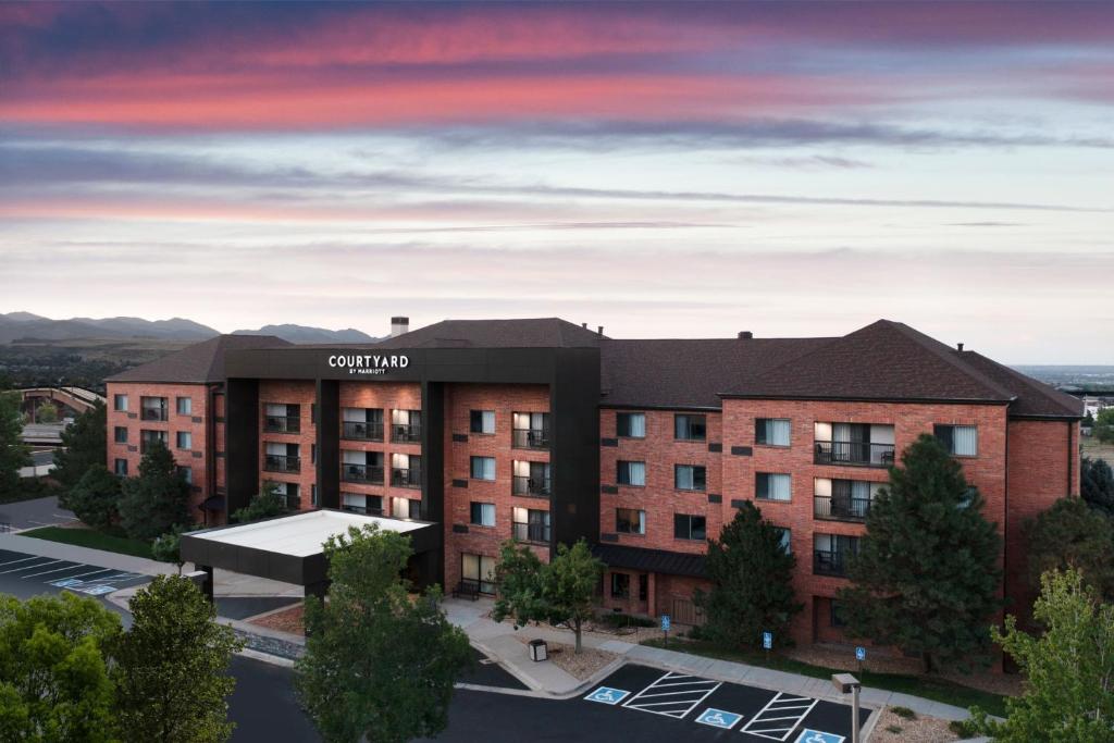 a rendering of the guilford hotel at Courtyard by Marriott Denver Golden/Red Rocks in Golden