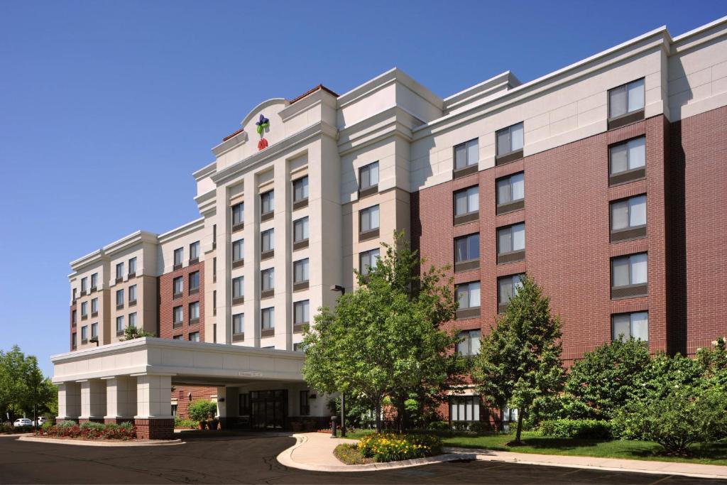 a rendering of the front of a hotel at SpringHill Suites Chicago Lincolnshire in Lincolnshire