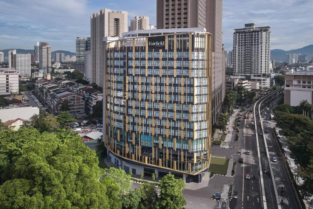 吉隆坡的住宿－Fairfield by Marriott Chow Kit Kuala Lumpur，城市高楼空中景观