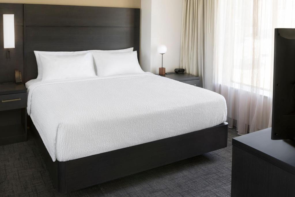 Residence Inn by Marriott Sacramento Downtown at Capitol Park - Suite De Dos Dormitorios