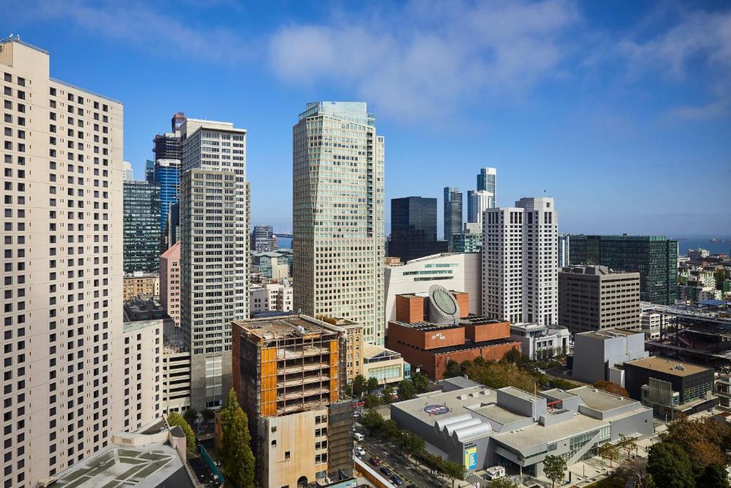 San Francisco Marriott Marquis Union Square - Deluxe Corner King Room Met Uitzicht Op De Stad