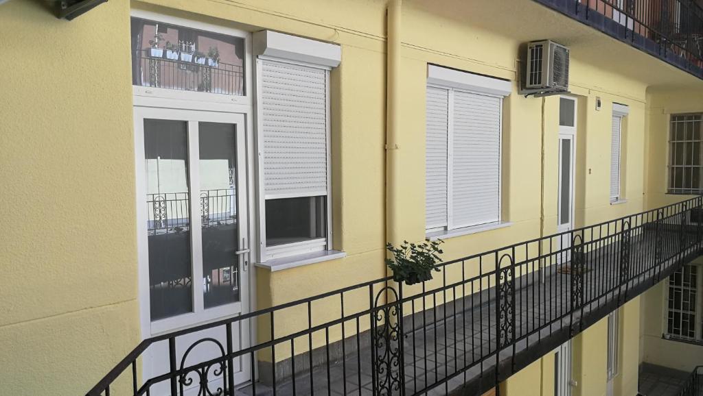 Balkón alebo terasa v ubytovaní GreyBlack Styles Apartment