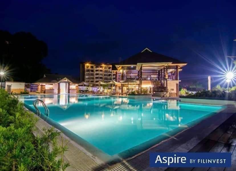 Resort Type Condo At One Oasis