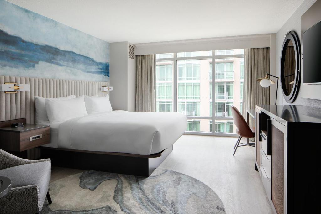 Seattle Marriott Waterfront - 