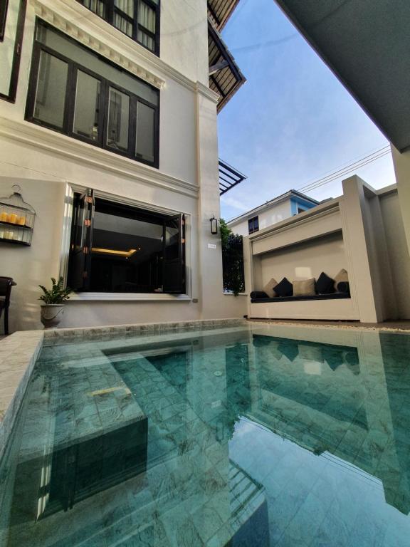 Cheeva Dee Hotel - Resim 8