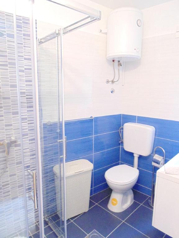 Peruzovic Rooms 1 - 4