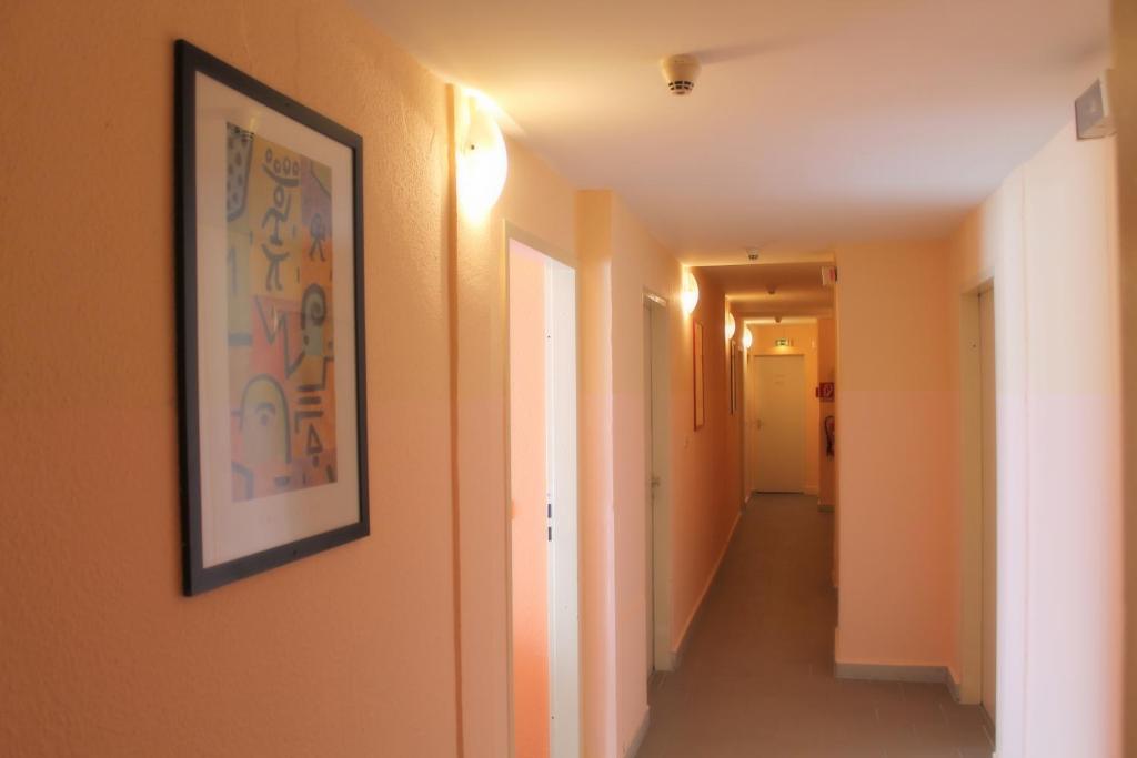 Alper Hotel am Potsdamer Platz - Resim 9