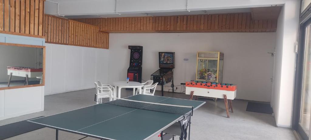 Stolní tenis v ubytování Appartement Georg nebo okolí
