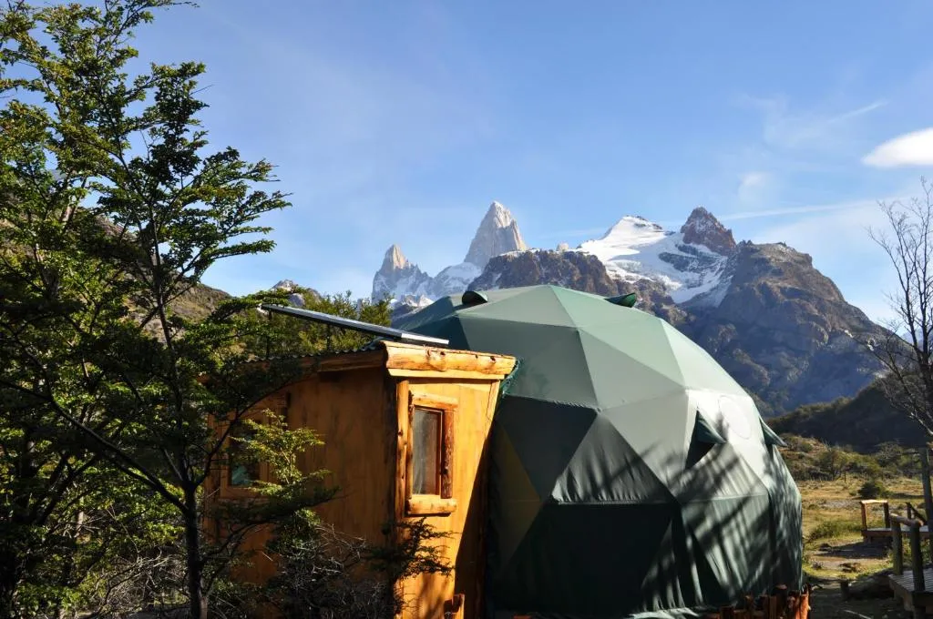 coruna high zelt Naturehike Leichtes 2-Personen-Zelt Geräumiges Doppeldecker-Campingzelt 7.5㎡ Heißes Mit Wohnbereich Mit Schornsteinöffnung Zelt mit ofenloch Grau Graphic Tent in your own LENS:CP SUN PLAT MIR