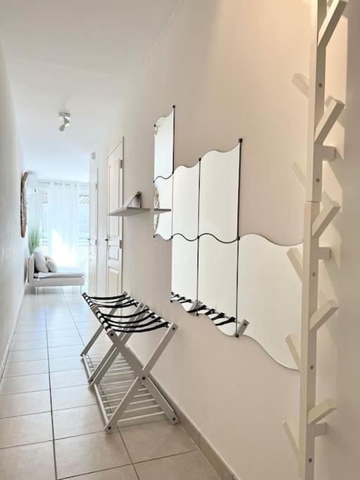 Fotografia z galérie ubytovania Paisible appartement avec piscine v destinácii La Ciotat