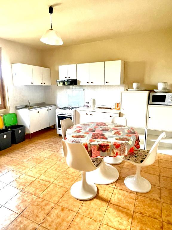 Alloro Case Vacanze 2