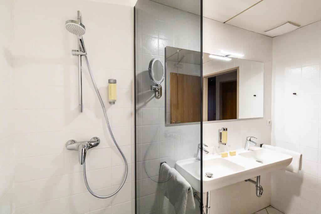 Koupelna v ubytování VitalHotel Ascona