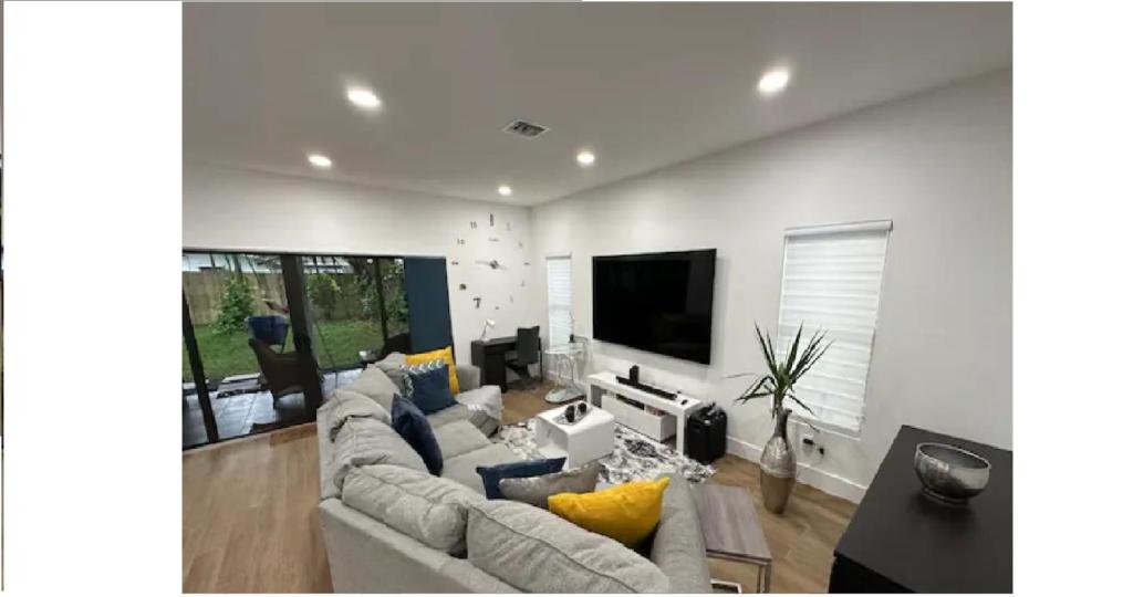 Enjoy our brand new home close to Hollywood in Hallandale Beach! photo