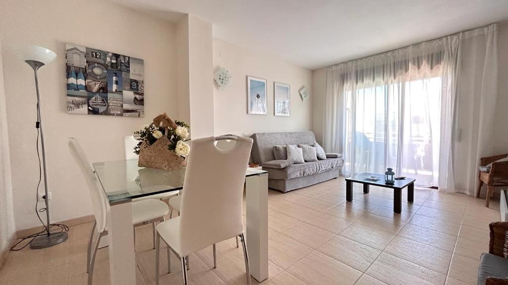 Posezení v ubytování APARTAMENTO LOS GIRASOLES 1
