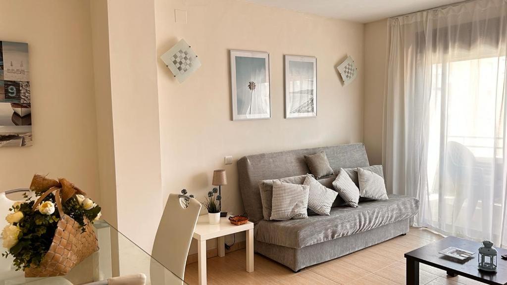 Posezení v ubytování APARTAMENTO LOS GIRASOLES 1
