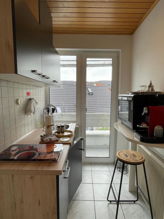 Kuchyň nebo kuchyňský kout v ubytování Wohnen beim Brotsommelier - Holzmichel