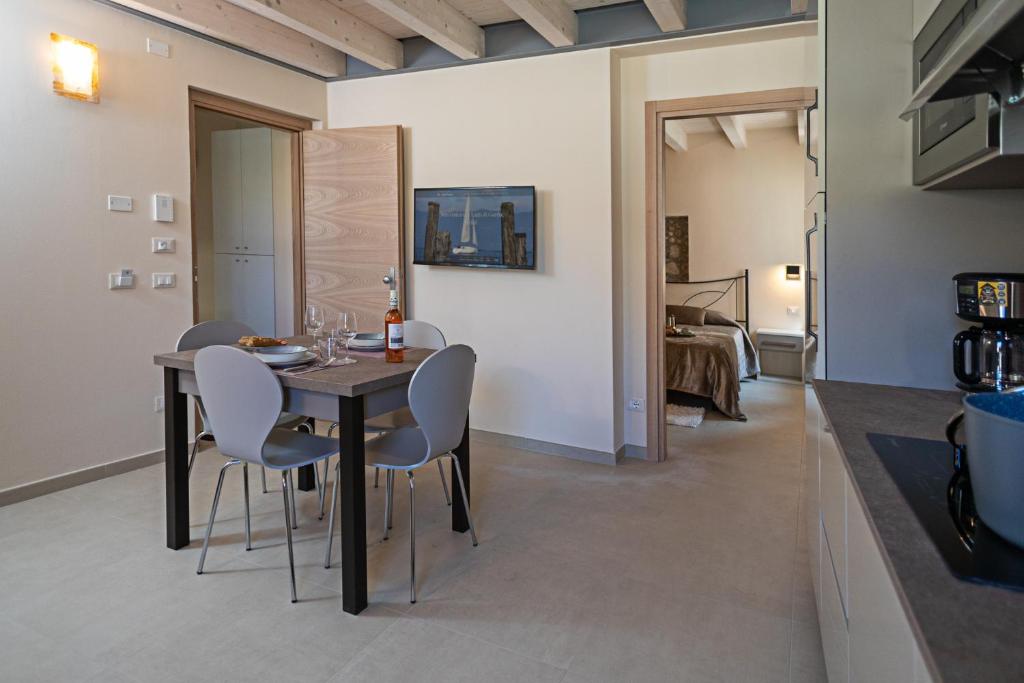 RESIDENZA G&J - Regarda Travel