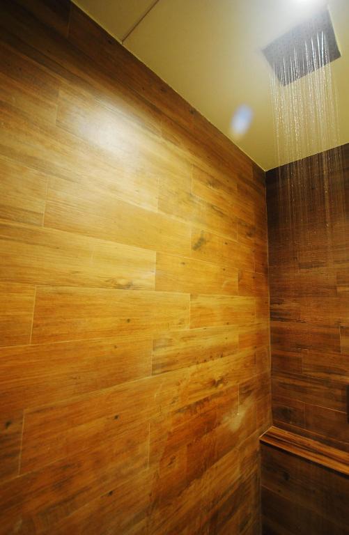 Focal Local Bed & Breakfast - 2