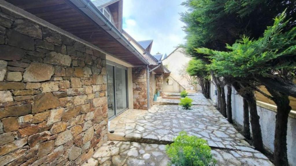 Budova, v ktorej sa ubytovanie bed & breakfast nachádza