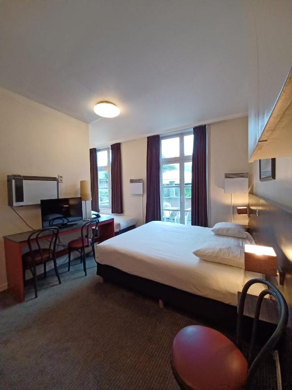 
Triple Room with Terrace
