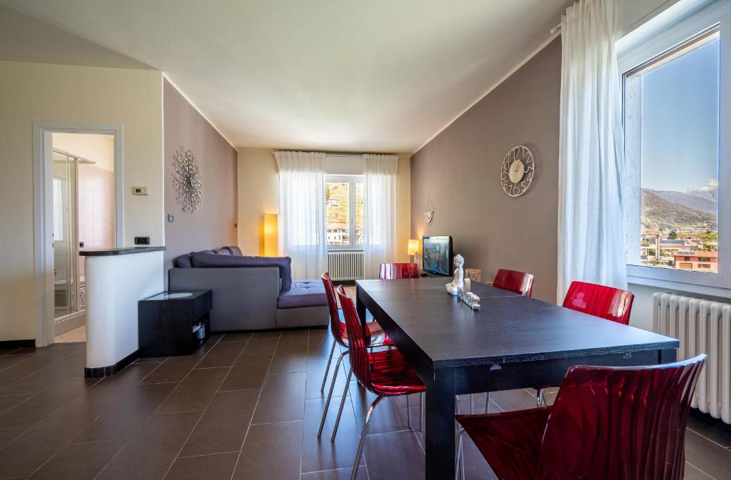 Posezení v ubytování Nymphs of Lake Como, House of Harmony - Lake view apartment