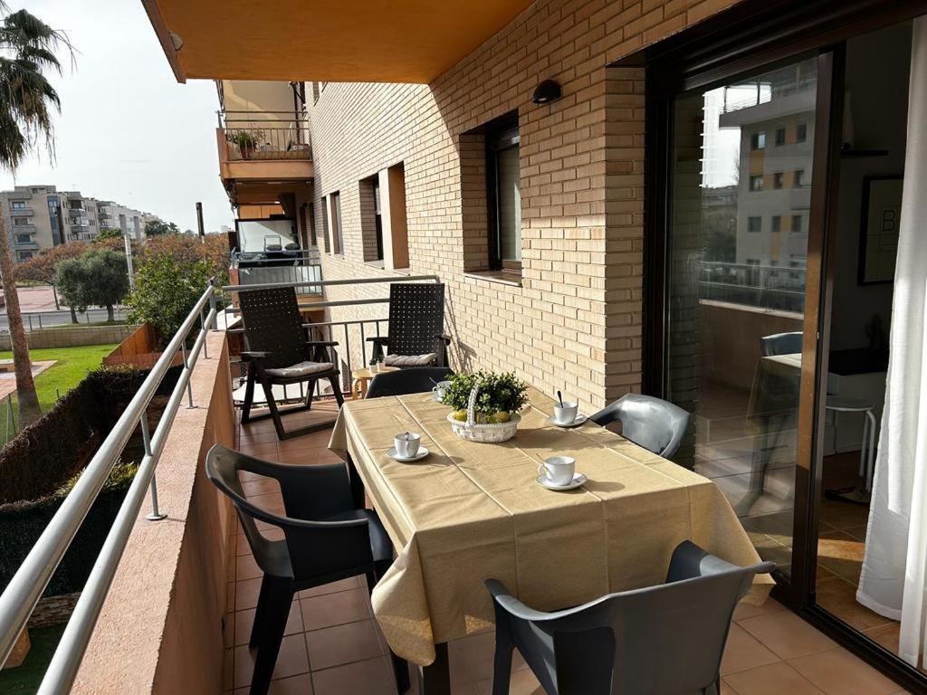 Balkón nebo terasa v ubytování Apartamentos LOS TULIPANES