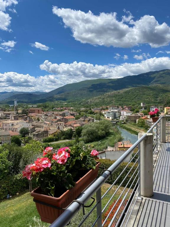 Nespecifikovaný výhled na hory nebo výhled na hory při pohledu z bed and breakfast