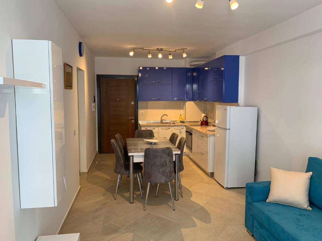Kuchyň nebo kuchyňský kout v ubytování Casa vista mare a Shengjin
