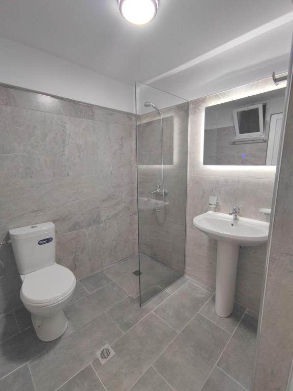 Rose Apartment - Image 9
