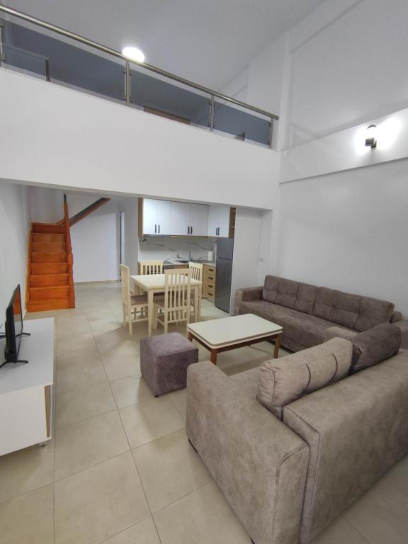 Rose Apartment - Image 6