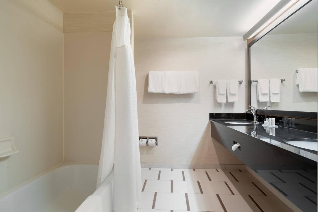 Fairfield Inn by Marriott Laurel - Habitación Más Grande, 1 Cama King