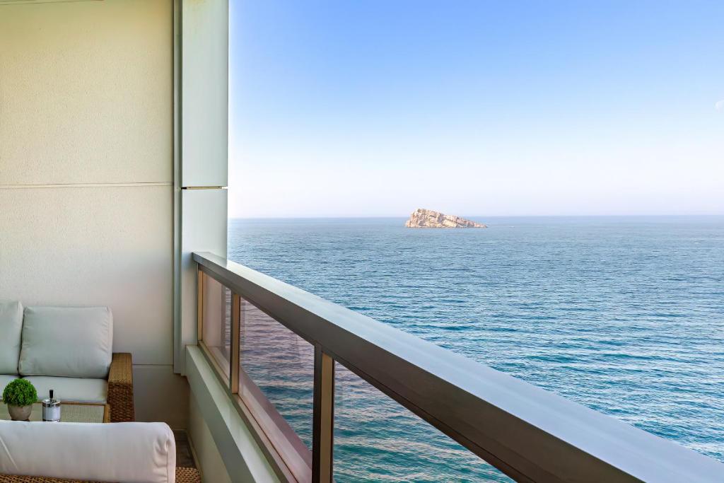 GEMELOS sea view apartment, Benidorm – Updated 2023 Prices