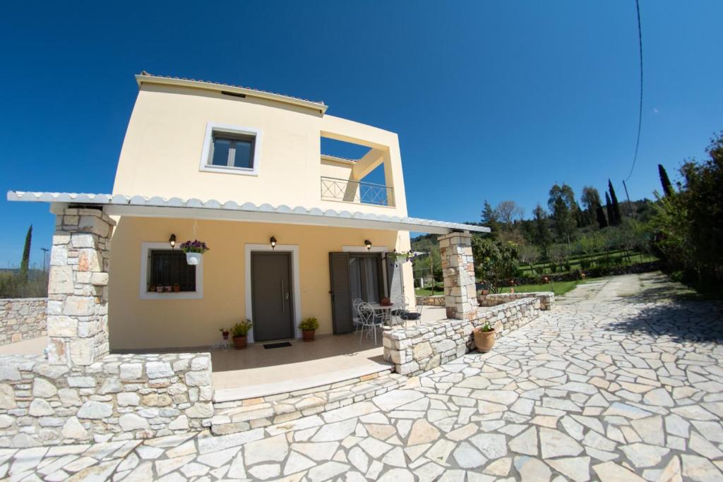 Budova, v ktorej sa vila nachádza