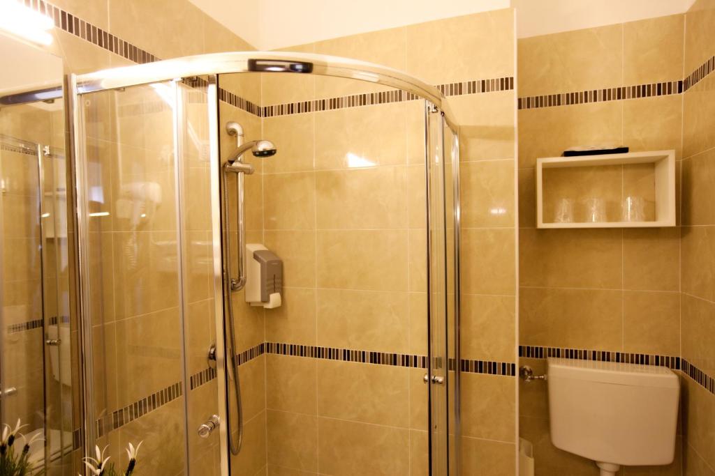 Hotel Dei Fiori - Resim 41