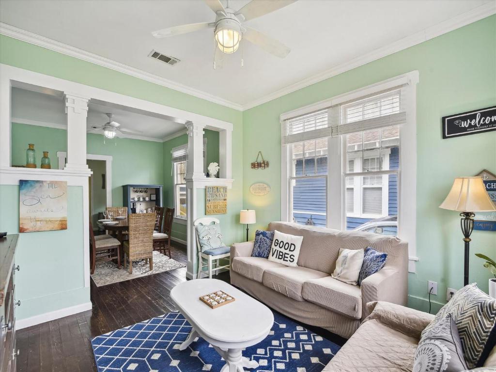 Beach Break, Galveston Updated 2023 Prices