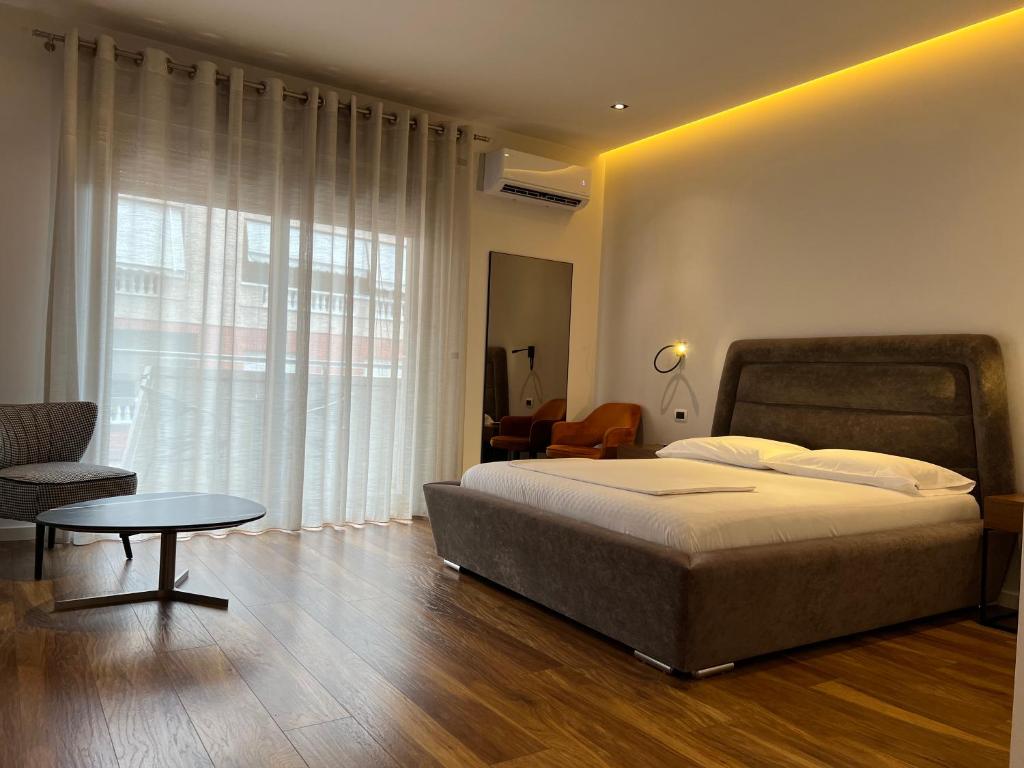 Skanderbeg Square Center Apartments - Imazhi 6