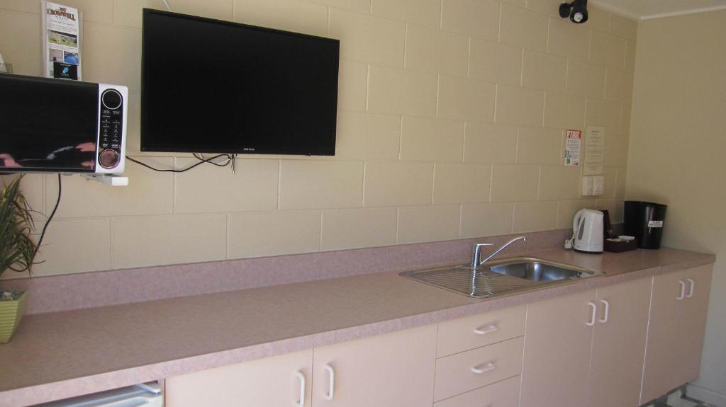 Cromwell Motel - Resim 36