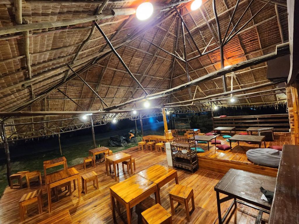 Restaurace v ubytování Dam Dam Hostel