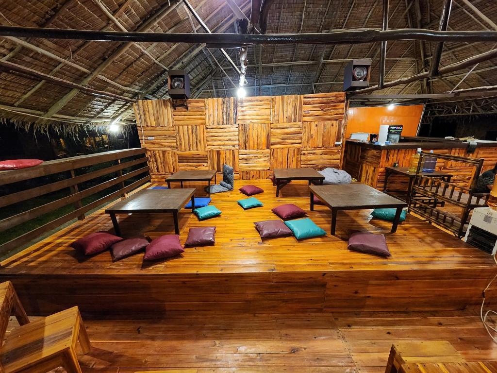 Posezení v ubytování Dam Dam Hostel