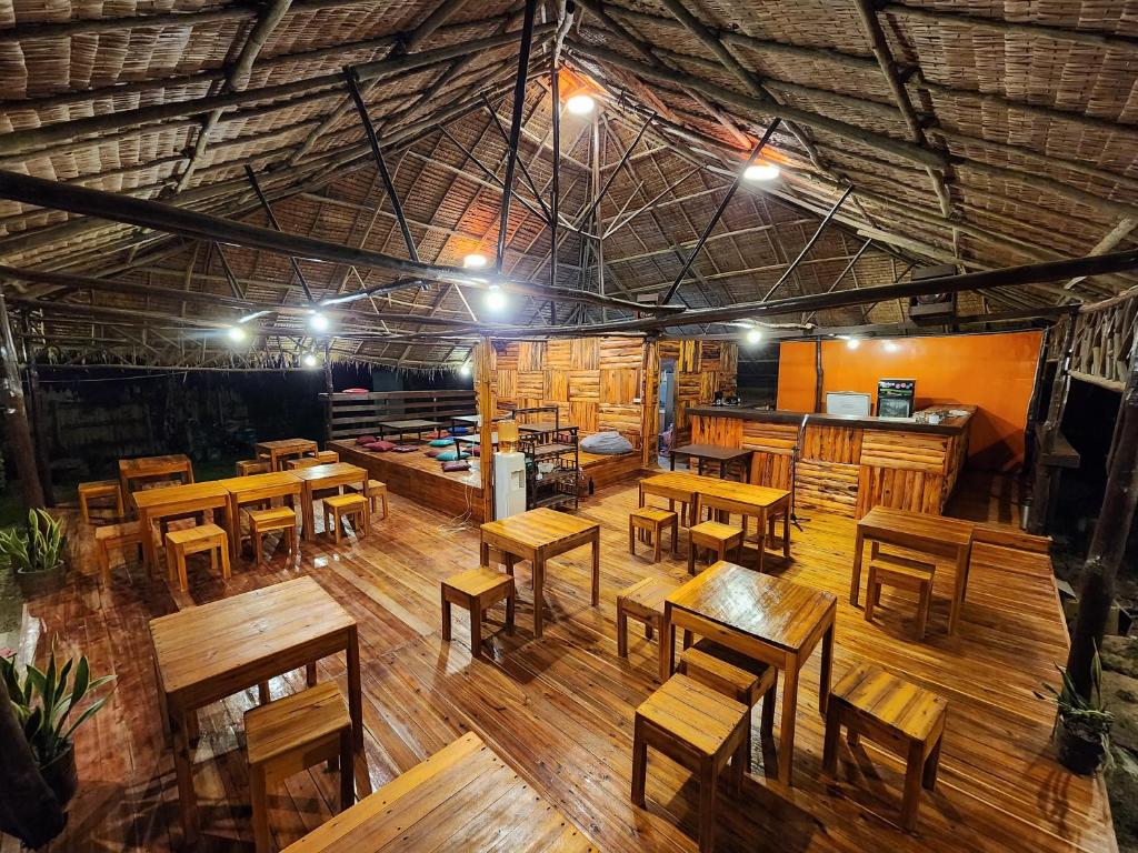 Posezení v ubytování Dam Dam Hostel