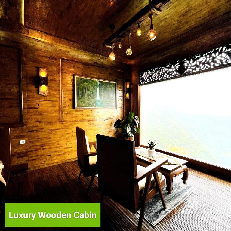Fotografie z fotogalerie ubytování Bagas Luxury Camp Telaga Menjer v destinaci Kejajar